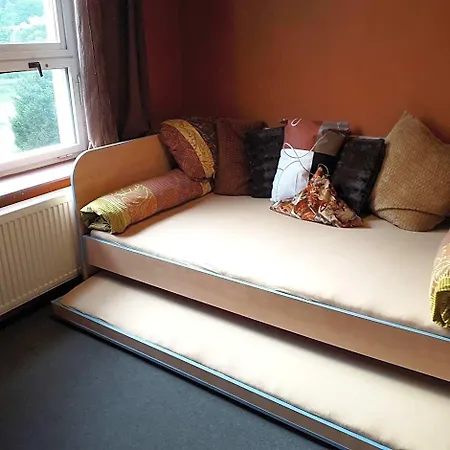 Doly 4 Albergue Bouzov
